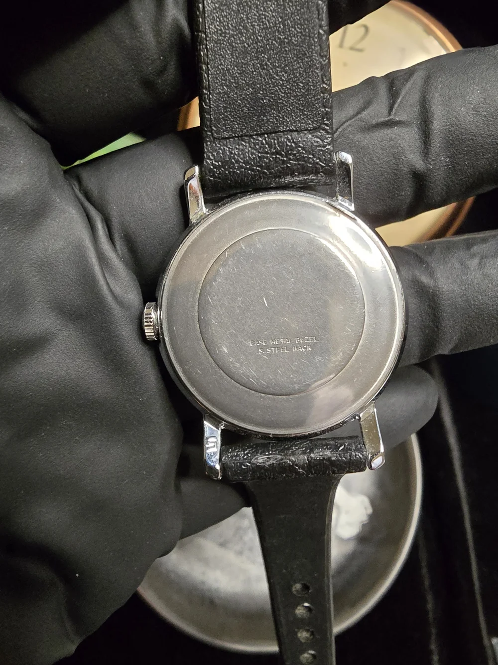 Timex Mercury Vintage Manual Watch with Black Strap (33mm)